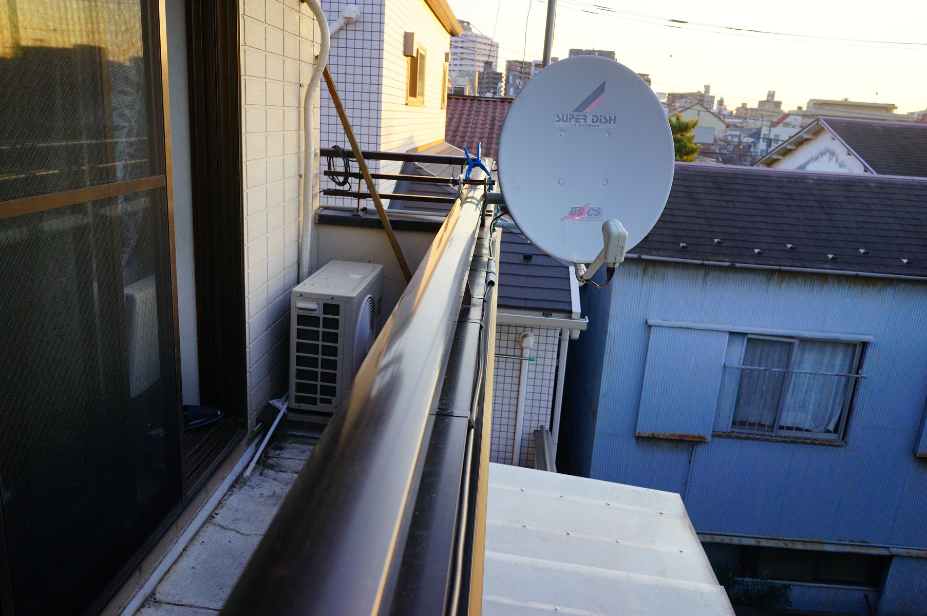 Bs Csアンテナと地デジアンテナを移設 趣味の 写真 Diy オーディオ 日記