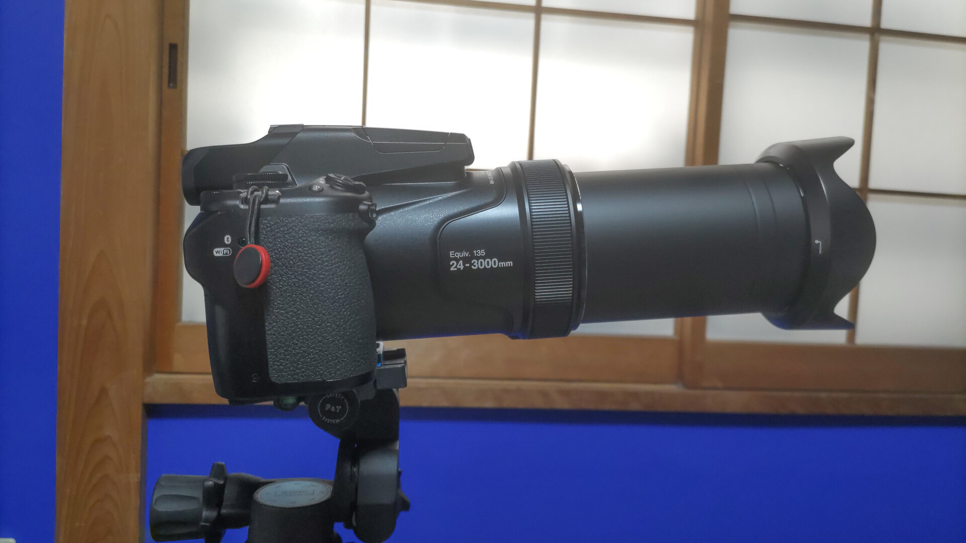 ネオ一眼 「 Nikon COOLPIX P1100 」 を含めた、超望遠撮影機材 6機種 