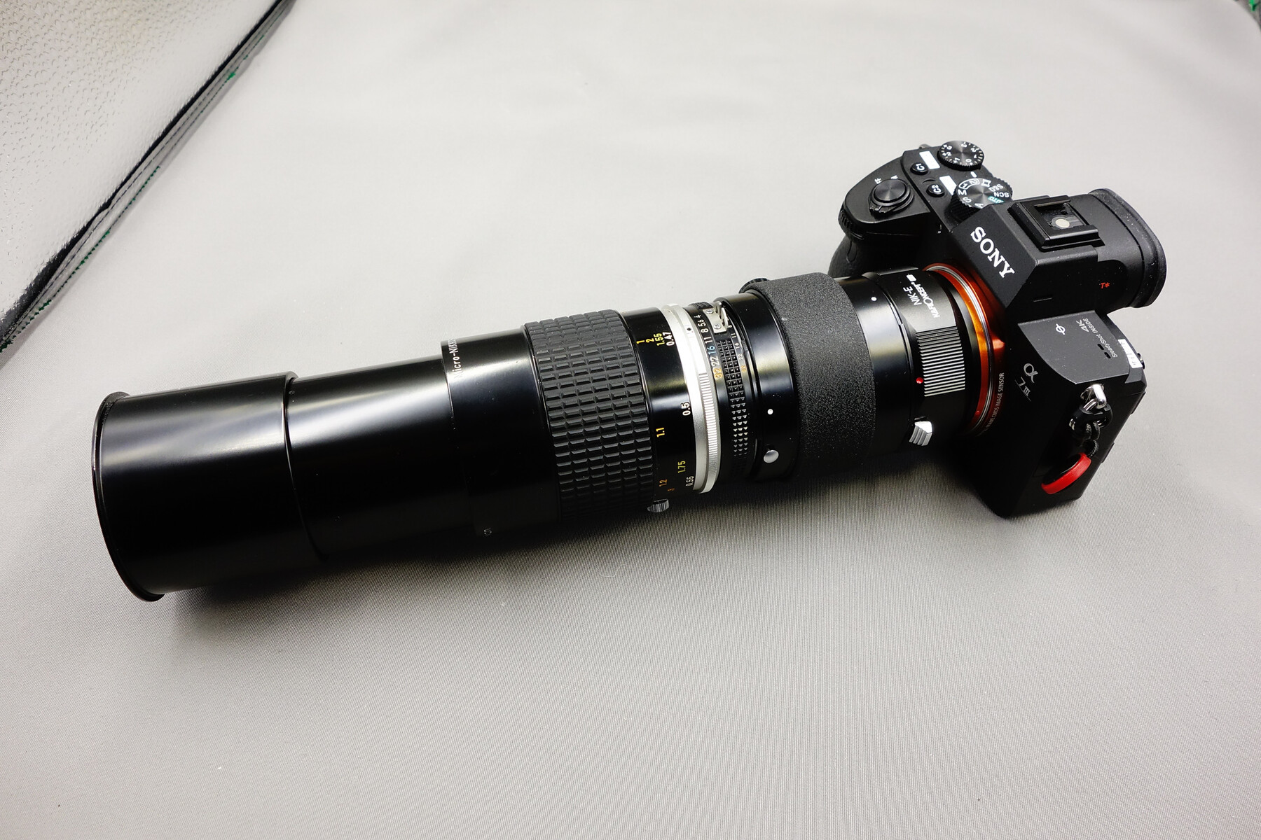 Nikon ニコン Ai-s Micro - NIKKOR 105mm F4 」 と 「 Tamron SP 90mm