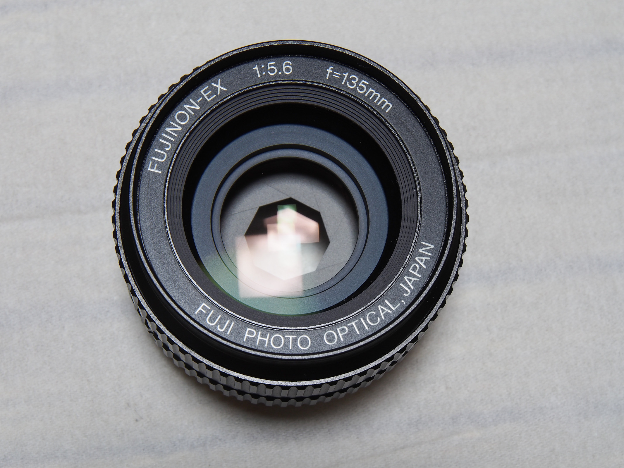 引伸ばしレンズFUJINON 135mm F5.6の画質調査 : 趣味の「写真