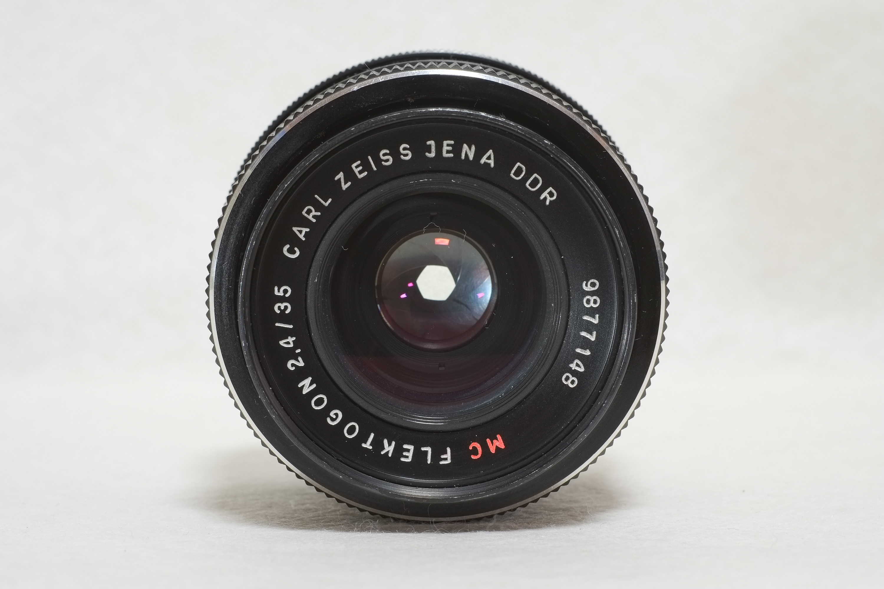 Carl Zeiss Jena DDR MC Flektogon 35mmf2.4 を購入し、BORG M42