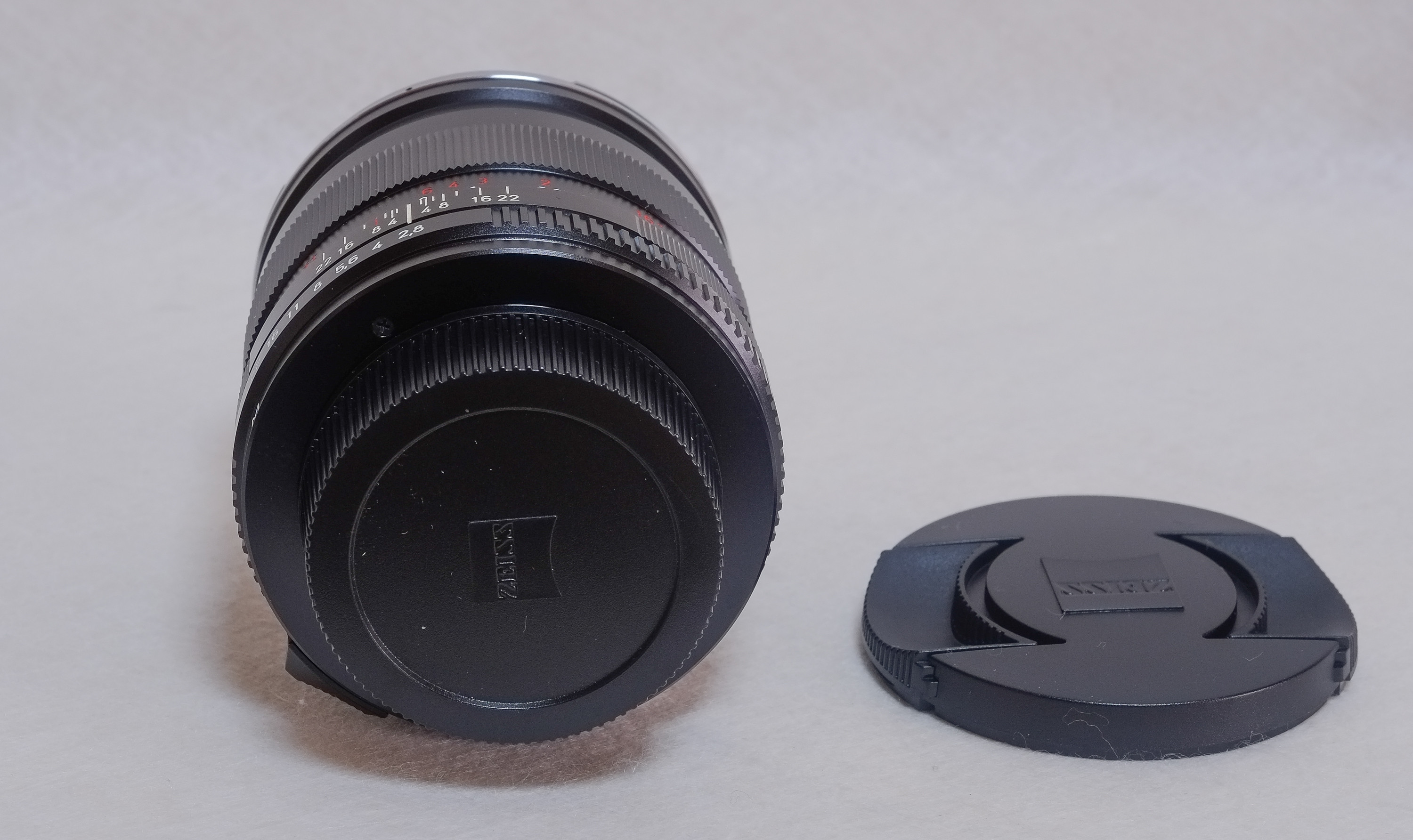 Carl Zeiss Distagon T* 25mm F2.8 ZS を購入 : 趣味の「写真 Carl Zeiss Distagon T* 25mm F2.8 ZS を購入 : 趣味の「写真