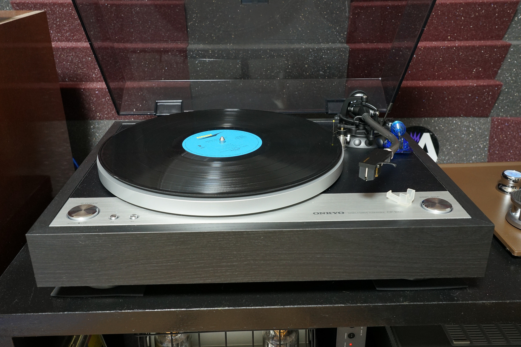 OYAIDE オヤイデ電気 BR-12 ターンテーブル シート ストロボスコープ・オーバーハングゲージシート タングステン配合ブチルゴム テーパー付 オヤイデ ターンテーブルシート BR-12 | ヤマダウェブコム