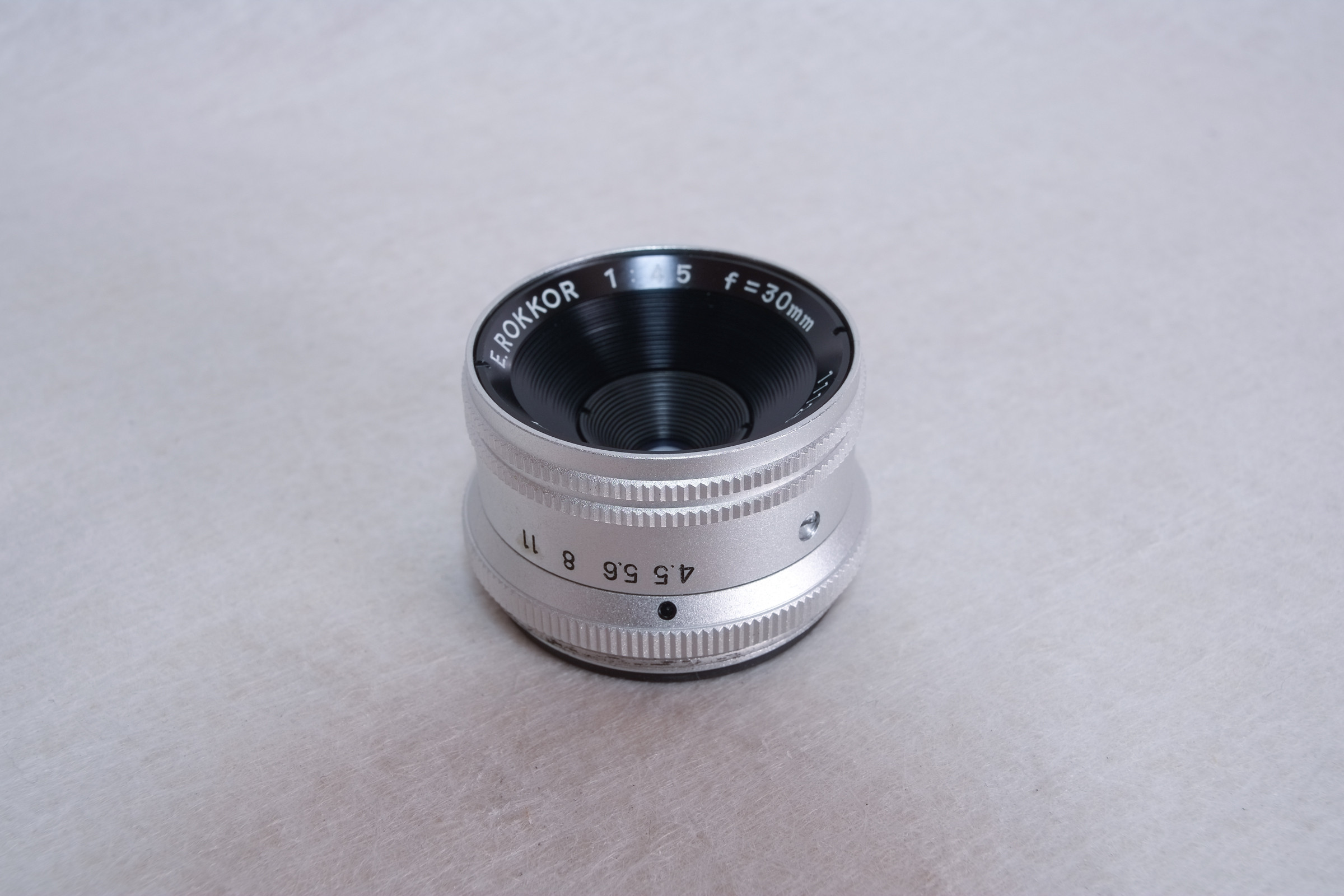 引伸ばしレンズ Minolta E.Rokkor 30mm F4.5 を購入 : 趣味の「写真