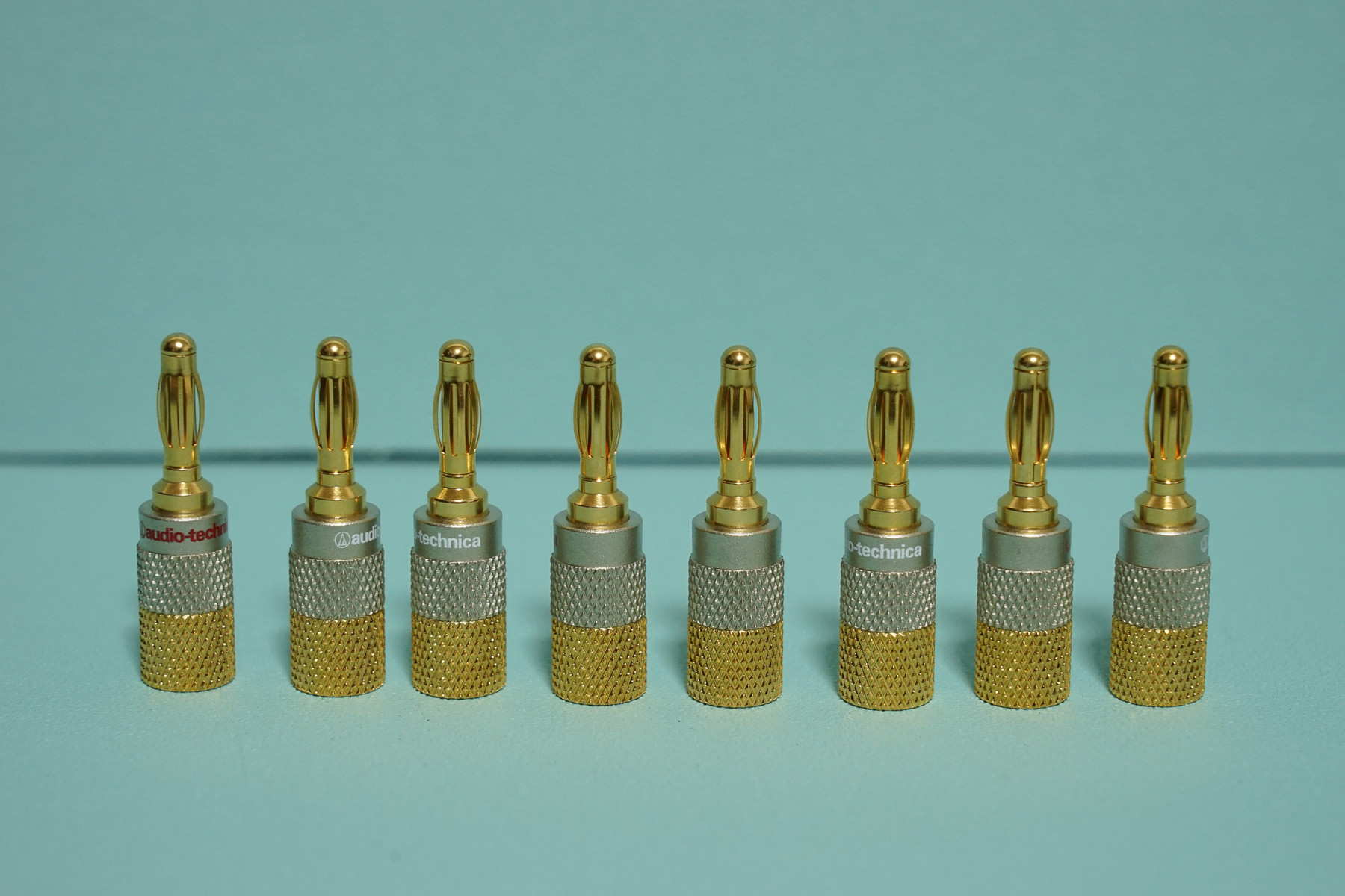 スピーカーケーブルを Zonotone 6NSP-Granster 2200α に交換 スピーカーケーブルを Zonotone 6NSP-Granster 2200α に交換