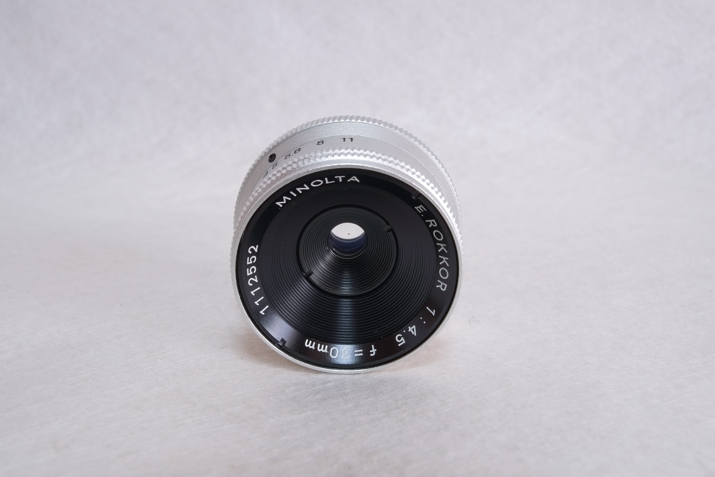 引伸ばしレンズ Minolta E.Rokkor 30mm F4.5 を購入 : 趣味の「写真