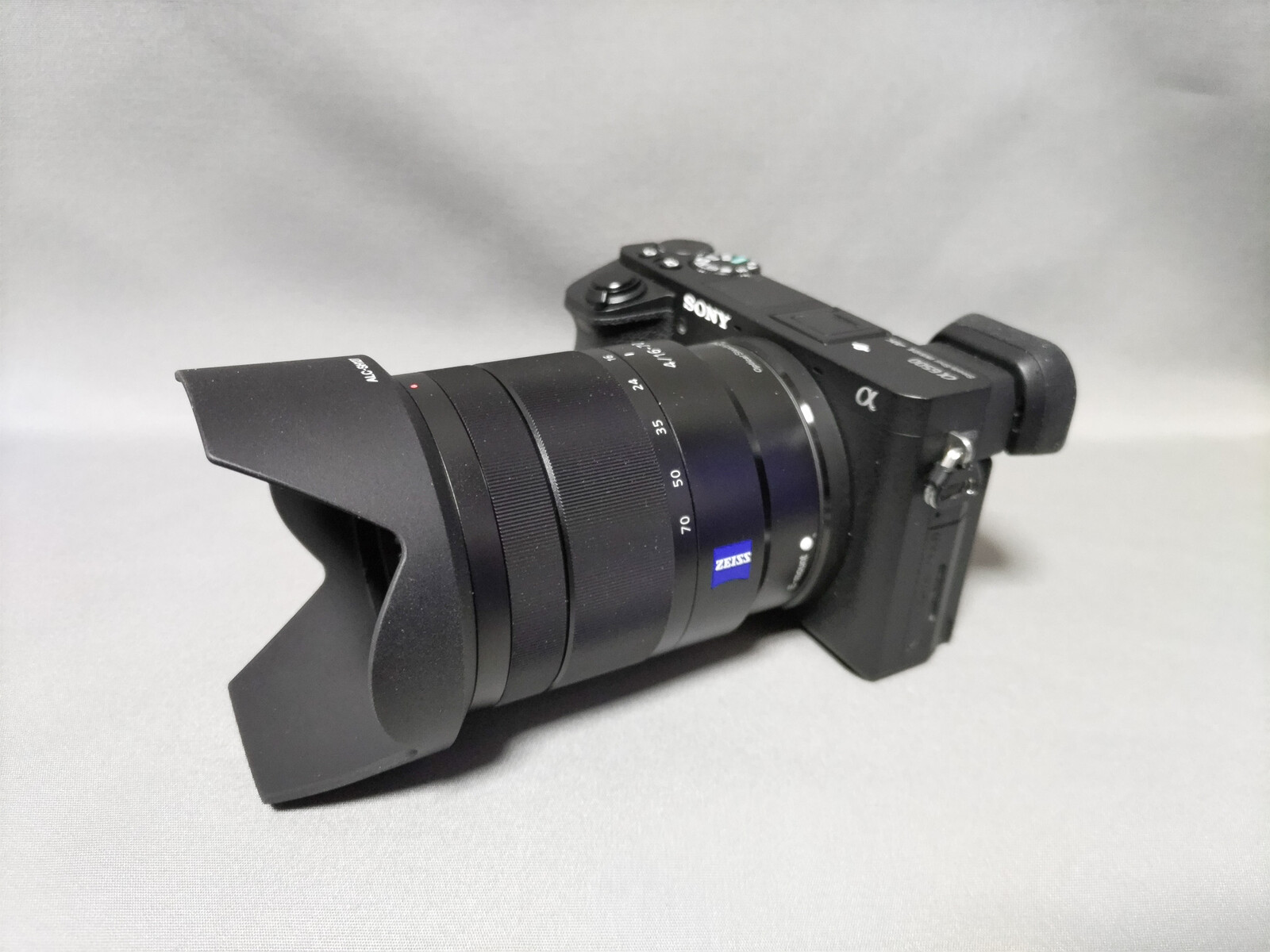 ソニー α6500+レンズ16-70mm/f4 ZEISSセット 中古 ソニー α6500+レンズ16-70mm/f4 ZEISSセット 中古