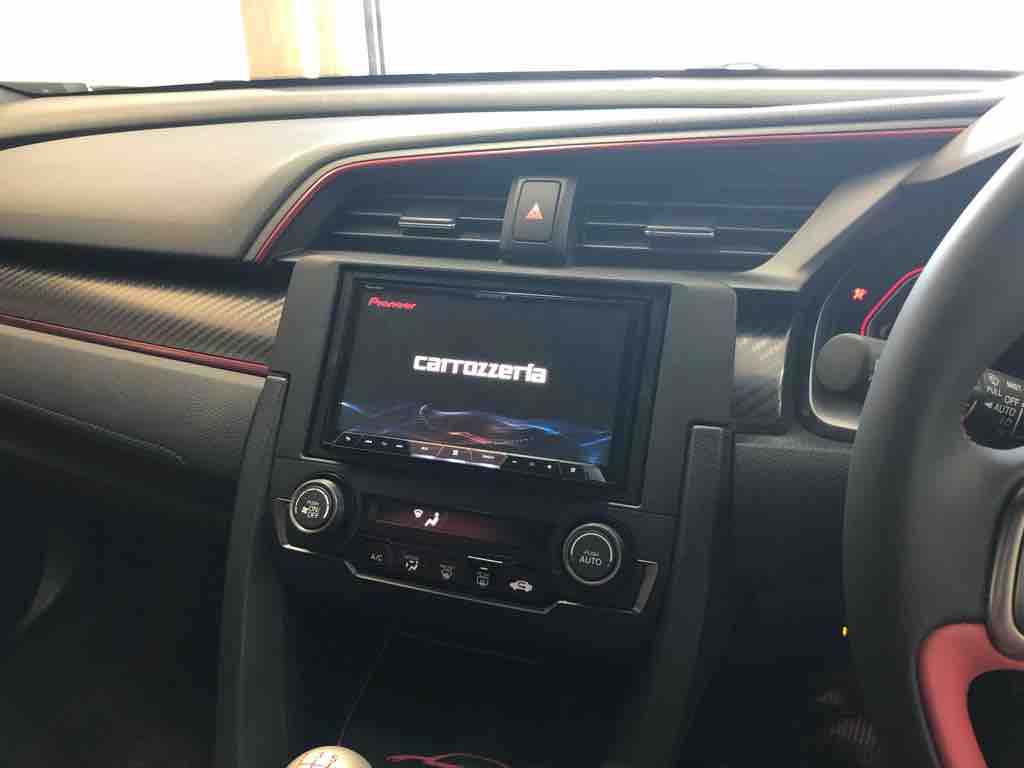 今日ご紹介するのは ホンダシビックタイプrのオーディオインストールです ホンダ シビックr サウンドエボリューションログオンblog