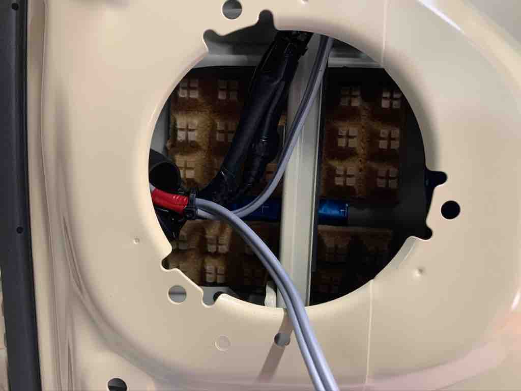 今日ご紹介するのはjb64のオーディオメイクです スズキ ジムニー サウンドエボリューションログオンblog 今日ご紹介するのはjb64のオーディオメイクです スズキ ジムニー サウンドエボリューションログオンblog