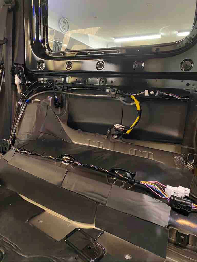 今日ご紹介するのはスズキjb64のジムニーの静音化とオーディオメイクです スズキ ジムニー サウンドエボリューションログオンblog
