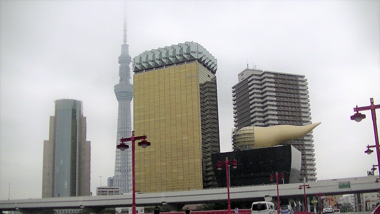 ビアホール屋上オブジェ 浅草寺五重塔 松屋浅草ビジョン 東京工事風景 ビアホール屋上オブジェ 浅草寺五重塔 松屋浅草ビジョン 東京工事風景