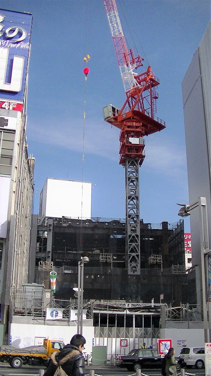 新宿アルタ看板工事 新宿三丁目pj ツタヤビル建替 外壁工事２件 東京工事風景