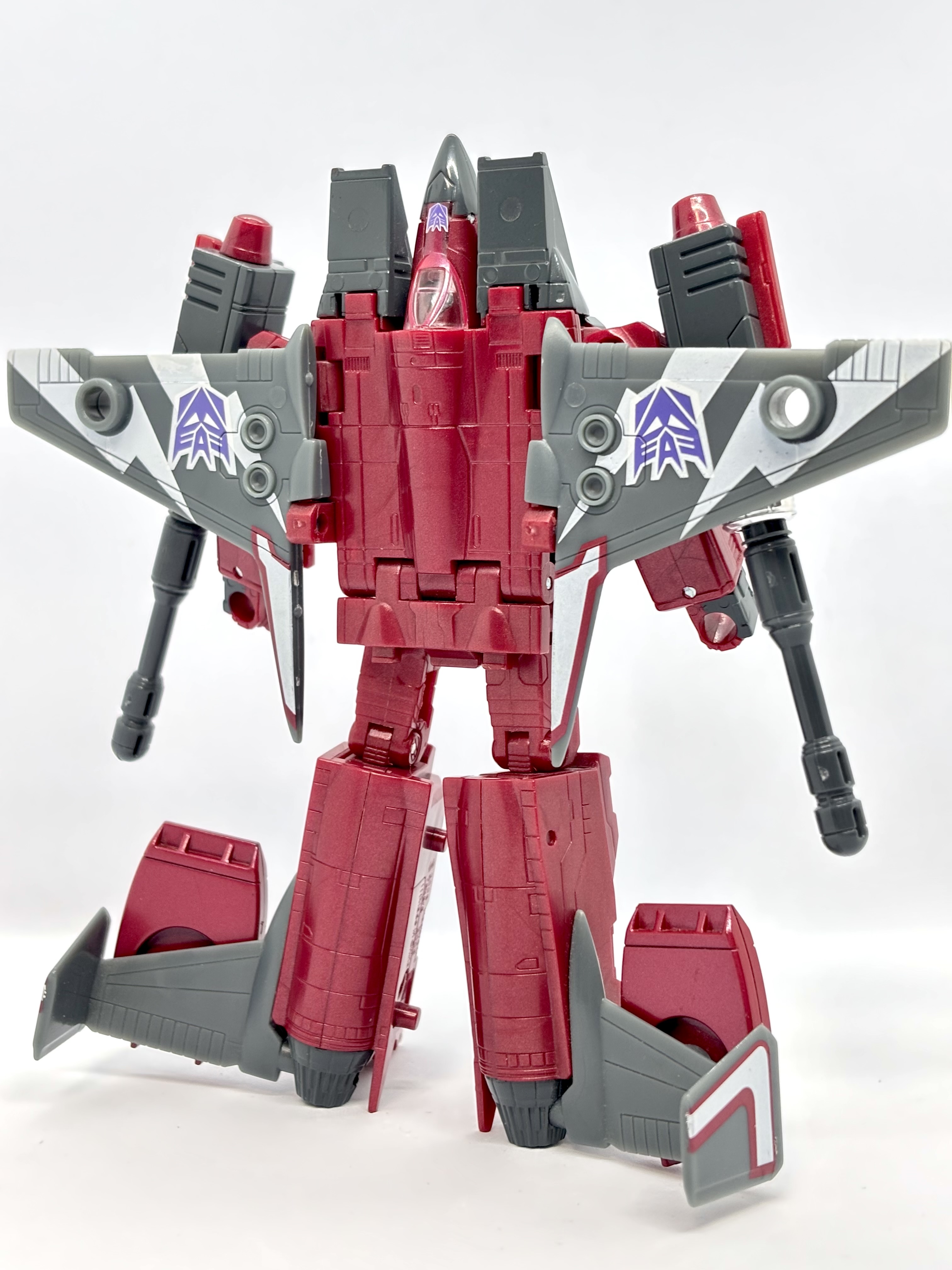 スラスト【変形！ヘンケイ！】【限定！ゲンテイ！】トランスフォーマー 限定 トランスフォーマー ダージ スラスト 新品 変形 ヘンケイ ゲンテイ！