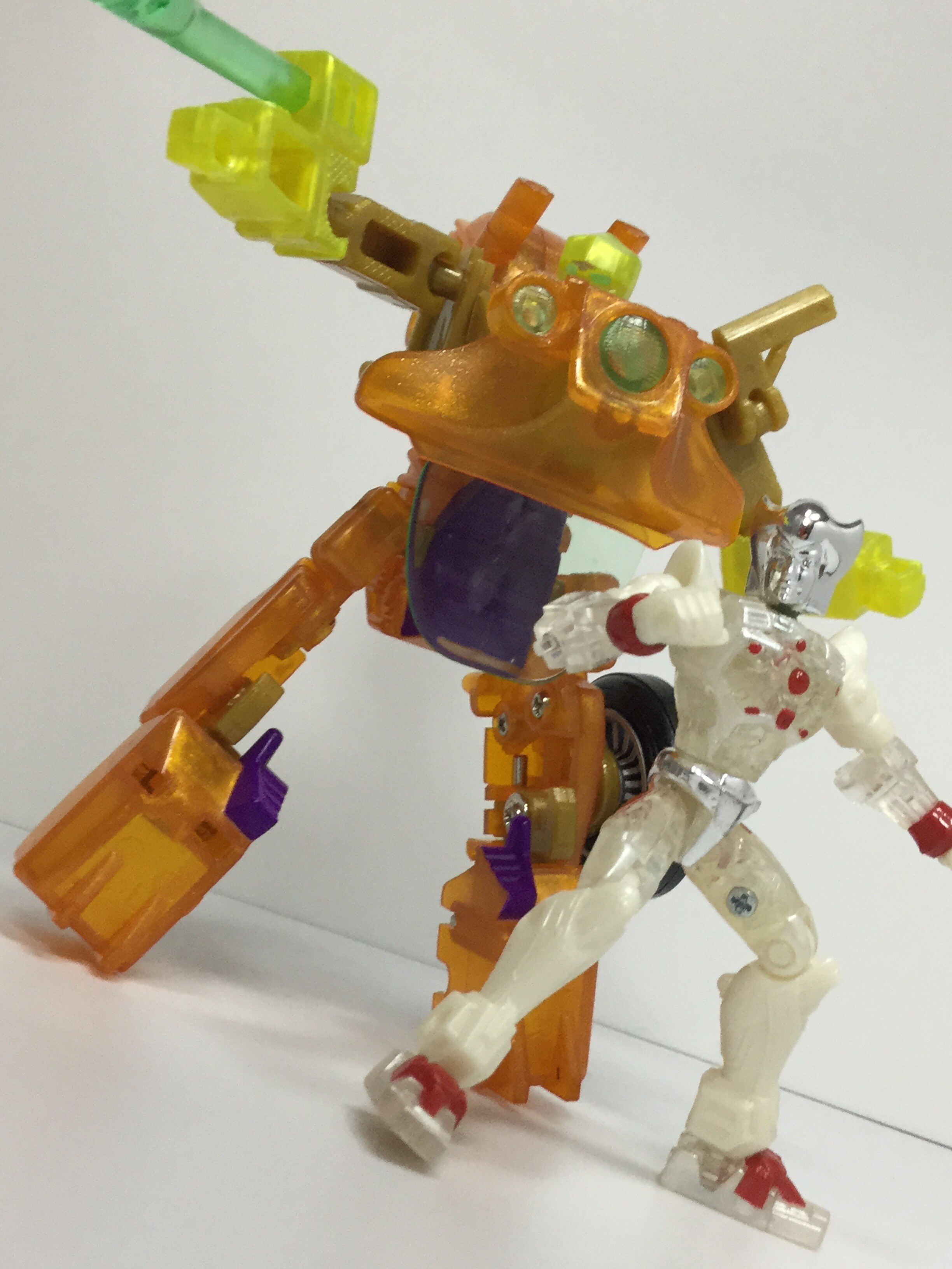 m*o様 ミクロマン　レッドパワーズ　ミクロバイク　ロードバイソン ミクロマン レッドパワーズ トルネードバイソン : 爆裂