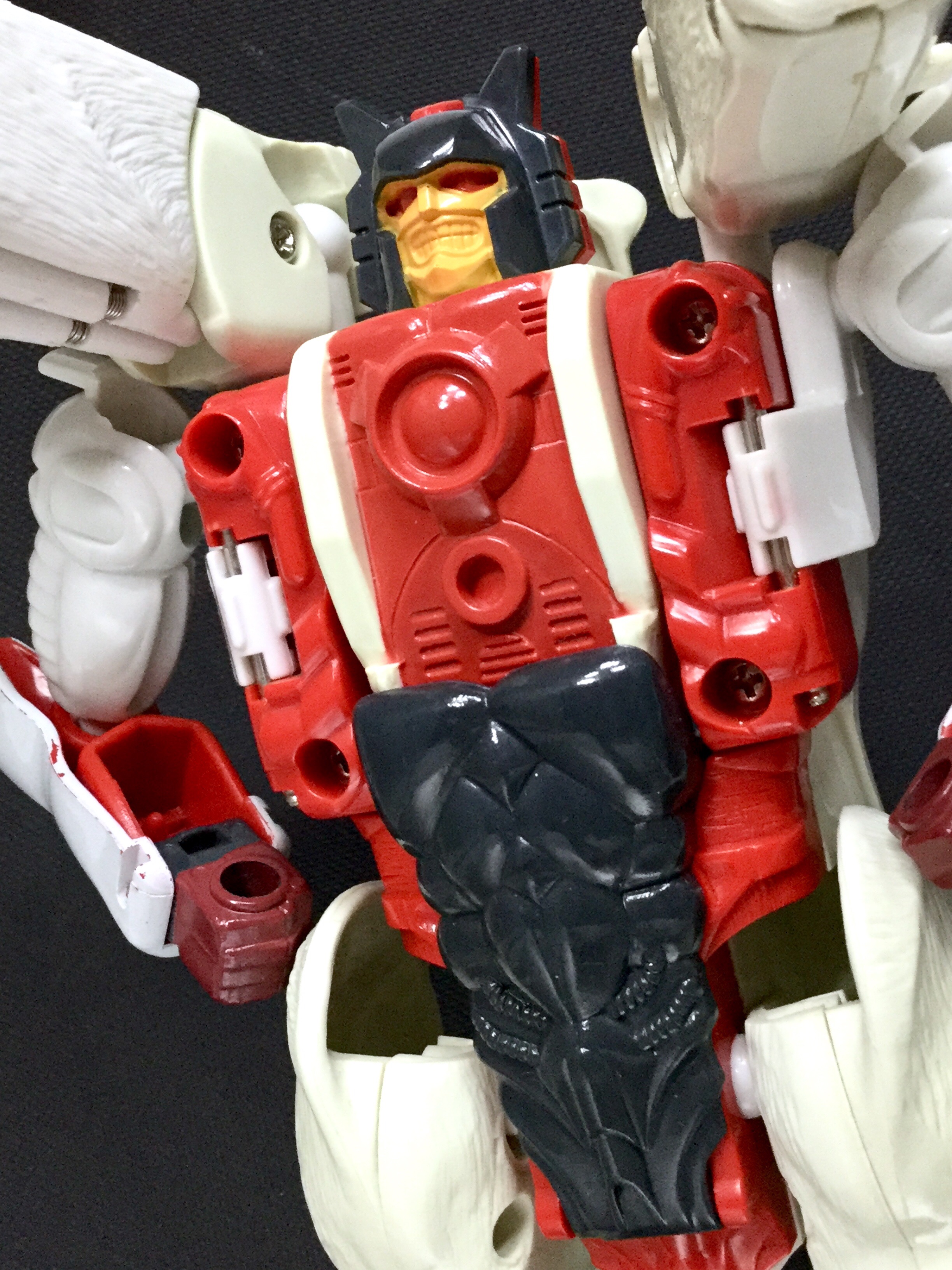 ビーストウォーズ ホワイトクロー : 爆裂！バクレツ！ユニバース