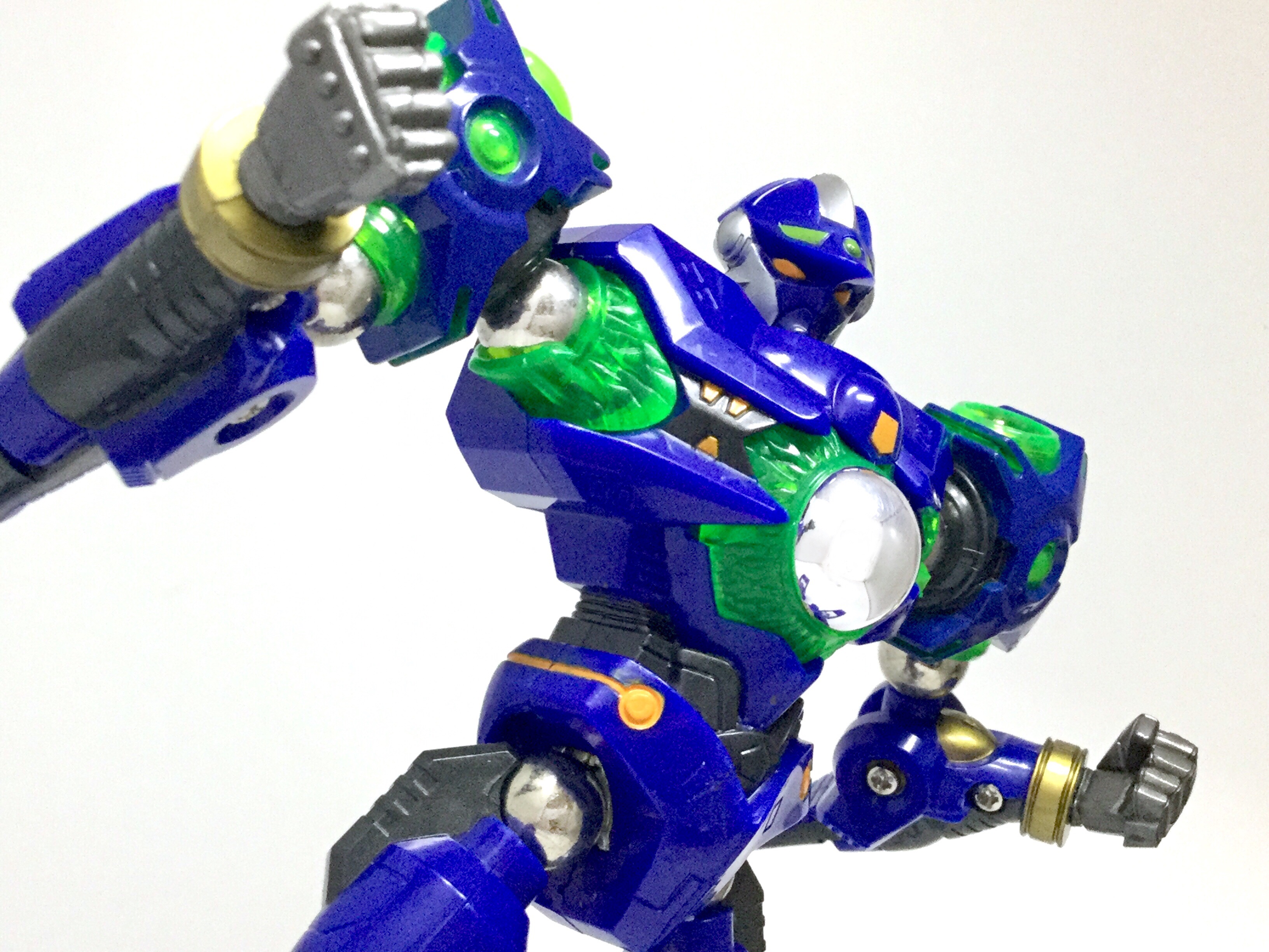 ミクロマン 超磁力システム マグネロボ ロボットマンクロス : 爆裂