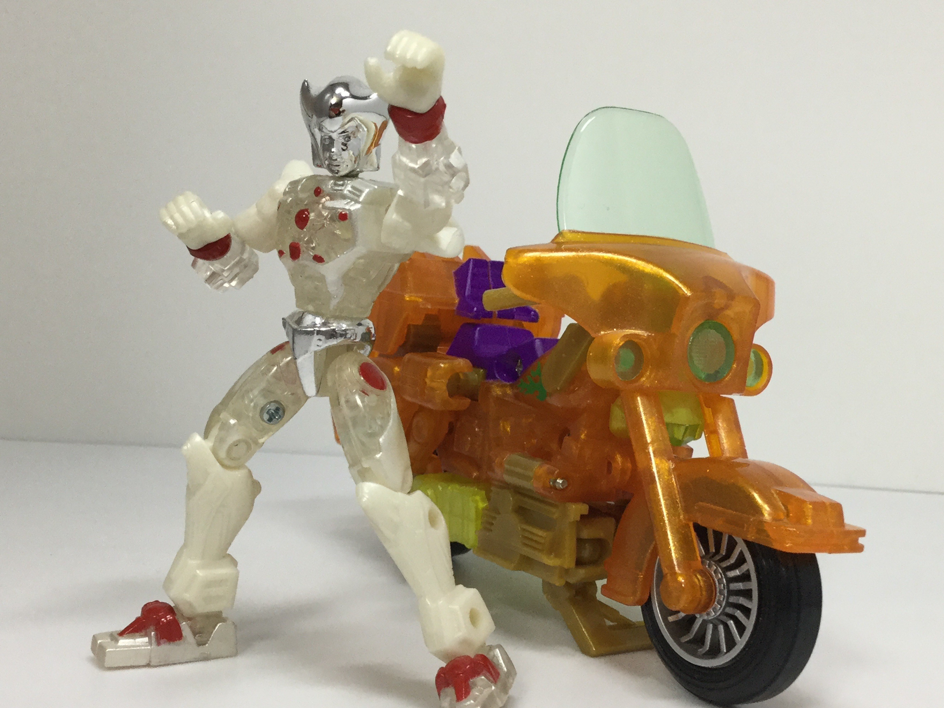m*o様 ミクロマン　レッドパワーズ　ミクロバイク　ロードバイソン Amazon.co.jp: ミクロマン レッドパワーズ ミクロバイク L-14 L