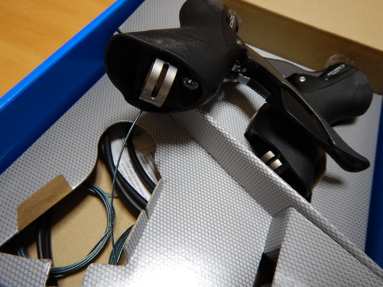 いっきにドロハン化！Clarisレバーとハンドルバーのセット いっきにドロハン化！Clarisレバーとハンドルバーのセット
