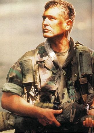 ねまき猫の 今日も元気だ ねまき猫は眠らない