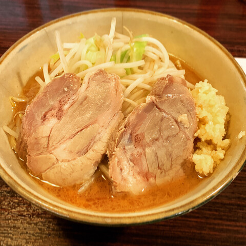 D5C75DDE-05F2-4F59-9322-7F66D657304D