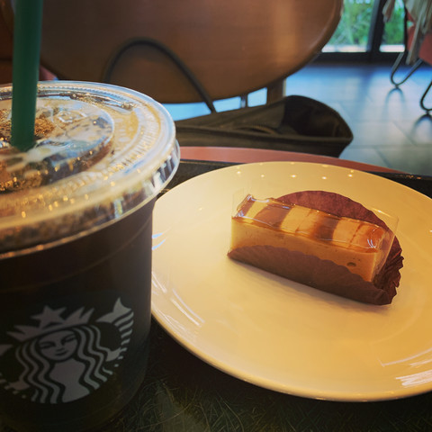 0A1CB79D-6CFF-49EB-B6CE-AB5F65D28D45