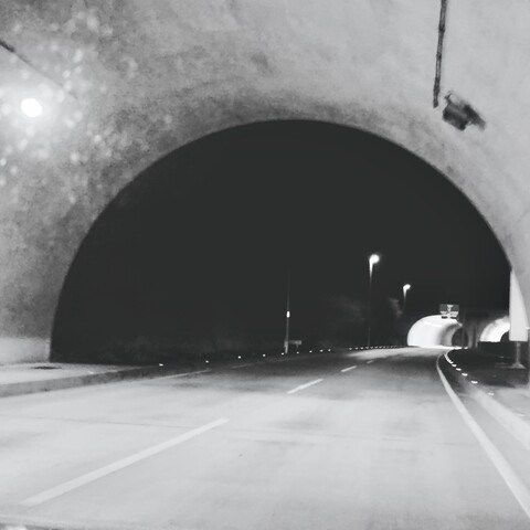 172768B9-60DA-43FF-B665-62BBB9E88263