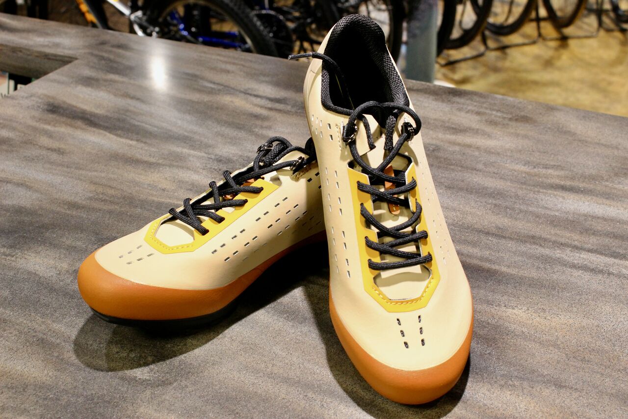 Mavic】グラベルライドにピッタリなSPDシューズのご紹介 : LORO