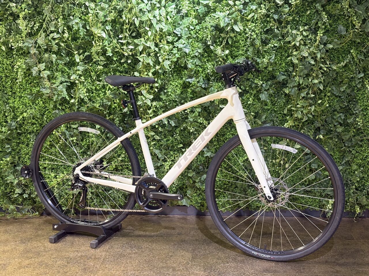 クロスバイク】TREK FXシリーズ解説！ 通勤・通学・運動に最適なクロス