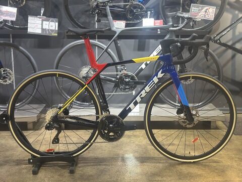 新春セール】お買い得なTREKのスポーツ自転車をご用意いたしました