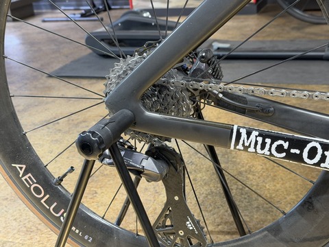 61C445BC-F7FC-468A-83D8-979426D23F8D