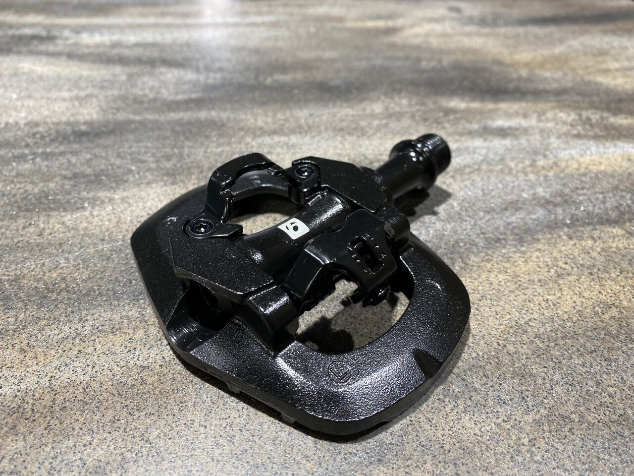 Bontrager】初めての方にオススメ SPDペダル : LORO bicycles