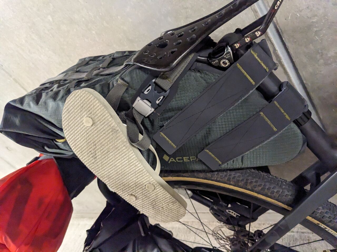 ARKEL  アーケル　パニアバッグ　ドライライト　ペア　バイクパッキング BLOG 国内入手不可能！ツーリングに便利なラックトップバッグ