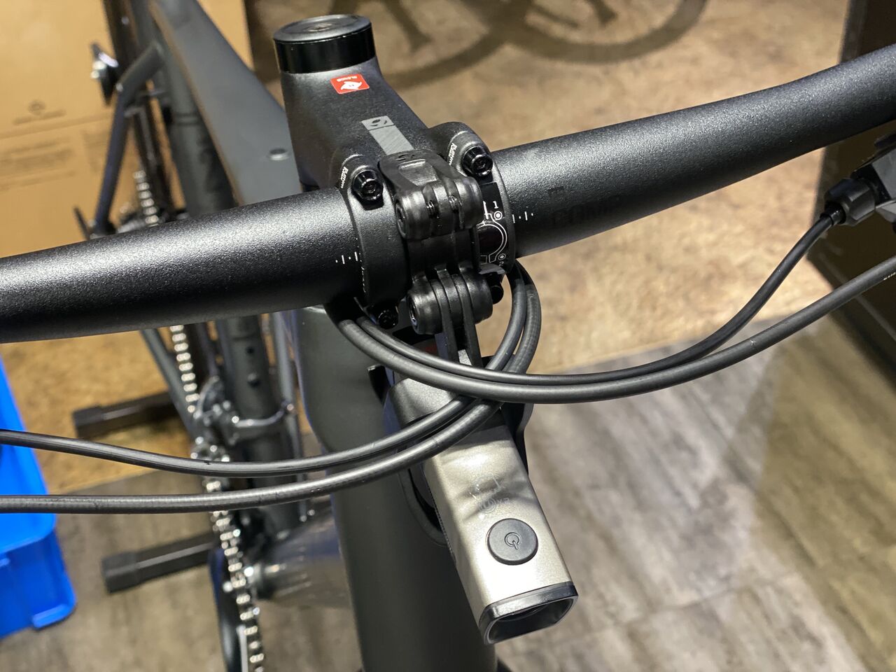 納車スナップ】フラット走りに行けるフラットバーカスタム〖Domane AL