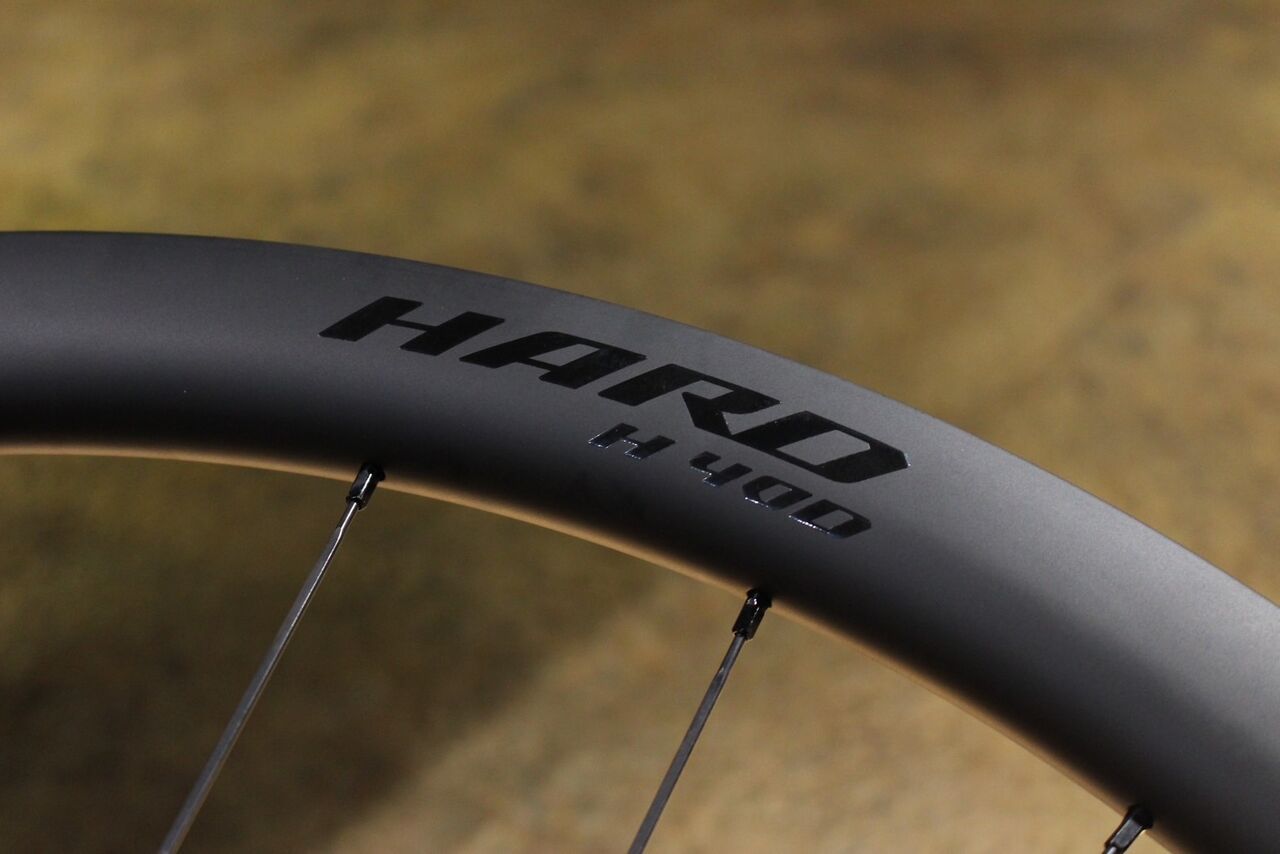 UNAAS】10万円台のカーボンホイールのご紹介！ : LORO bicycles
