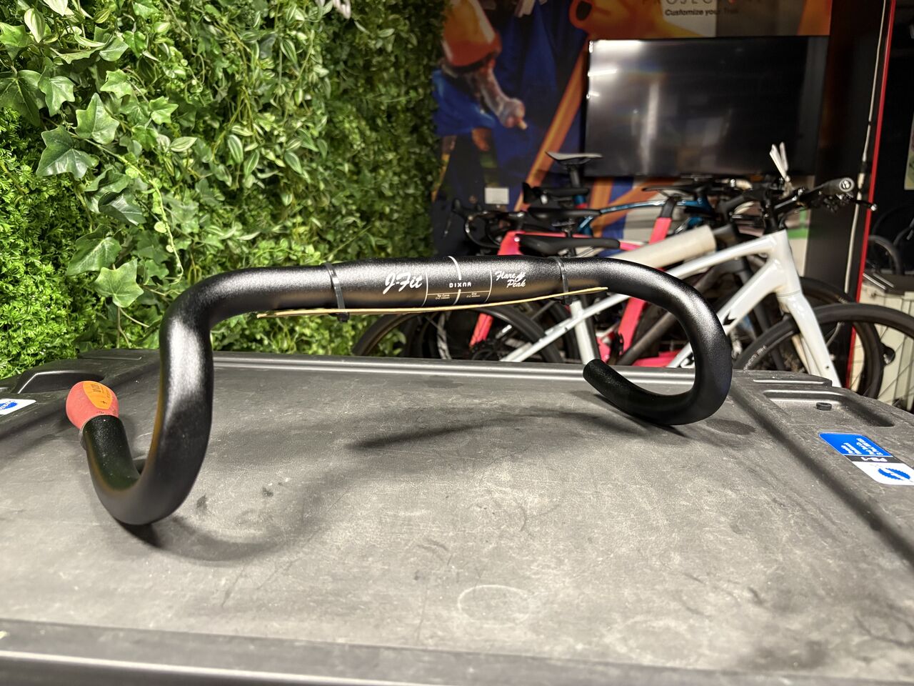 新商品】UCI合法のハンドルバー〖Dixnaフレアピーク〗 : LORO bicycles