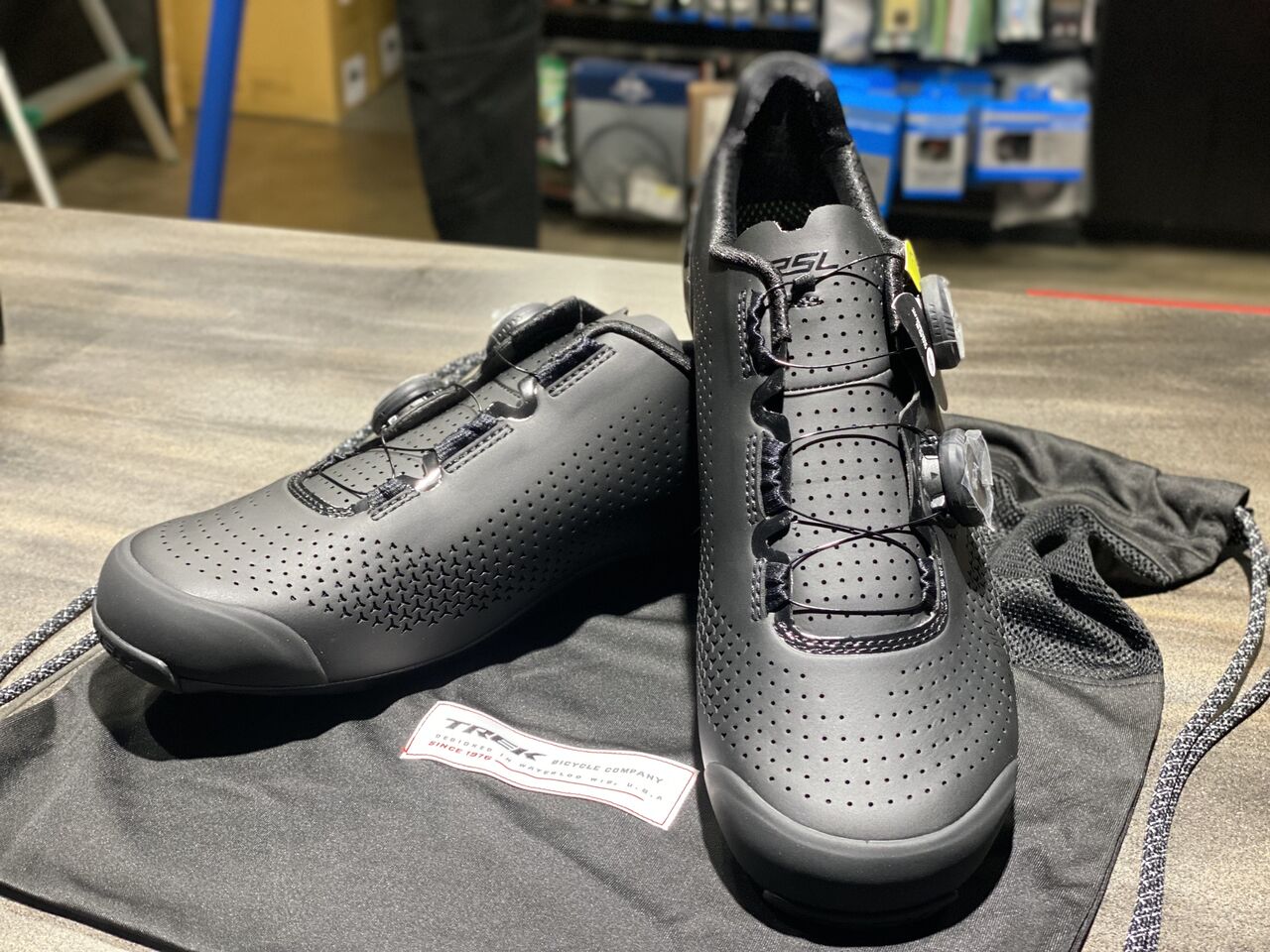 TREK】ロードシューズがモデルチェンジ‼️ : LORO bicycles 駒沢 TREK】ロードシューズがモデルチェンジ‼️ : LORO bicycles 駒沢