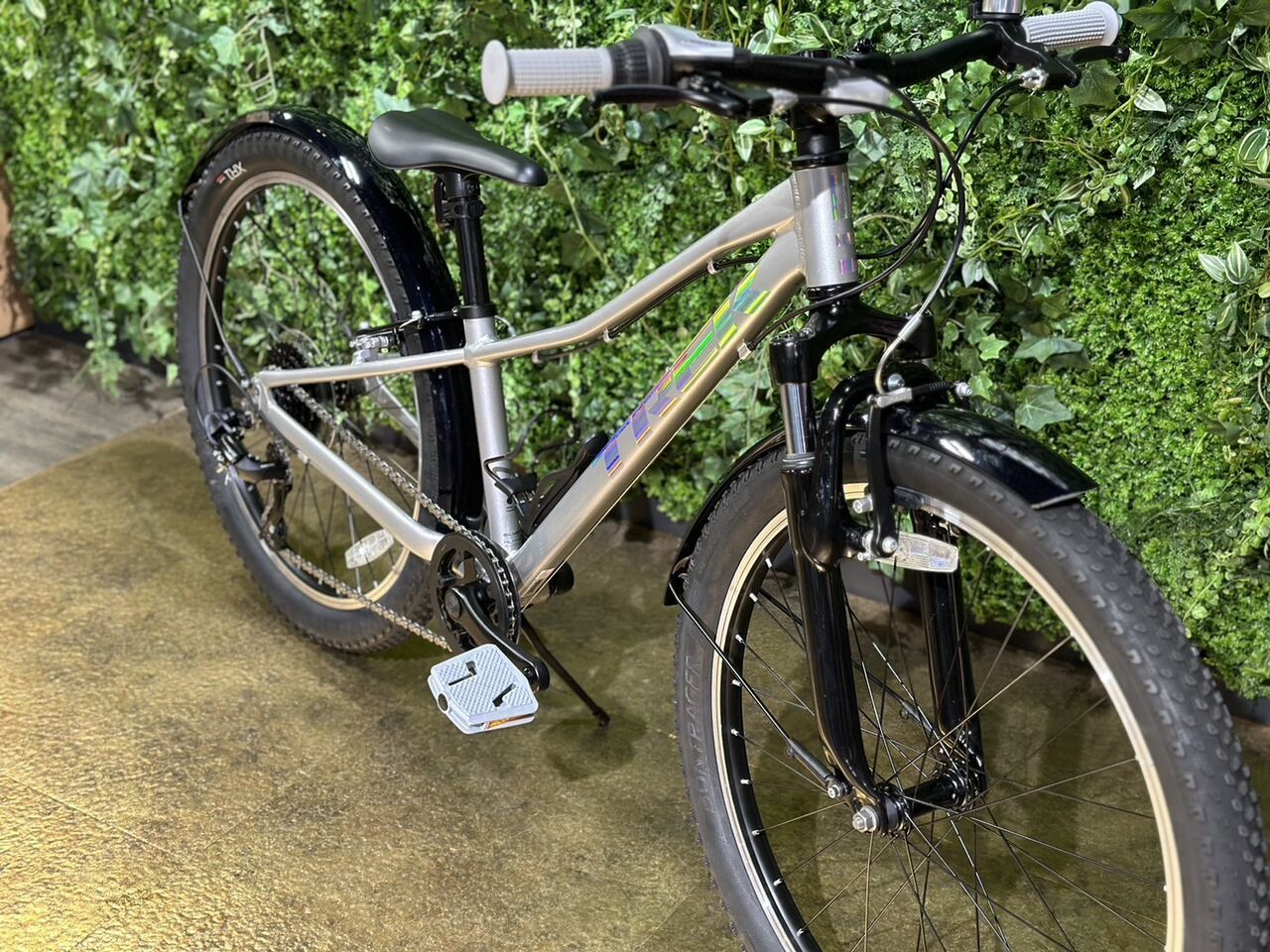 キッズバイクにオススメの泥除け(フェンダー) : LORO bicycles キッズバイクにオススメの泥除け(フェンダー) : LORO bicycles