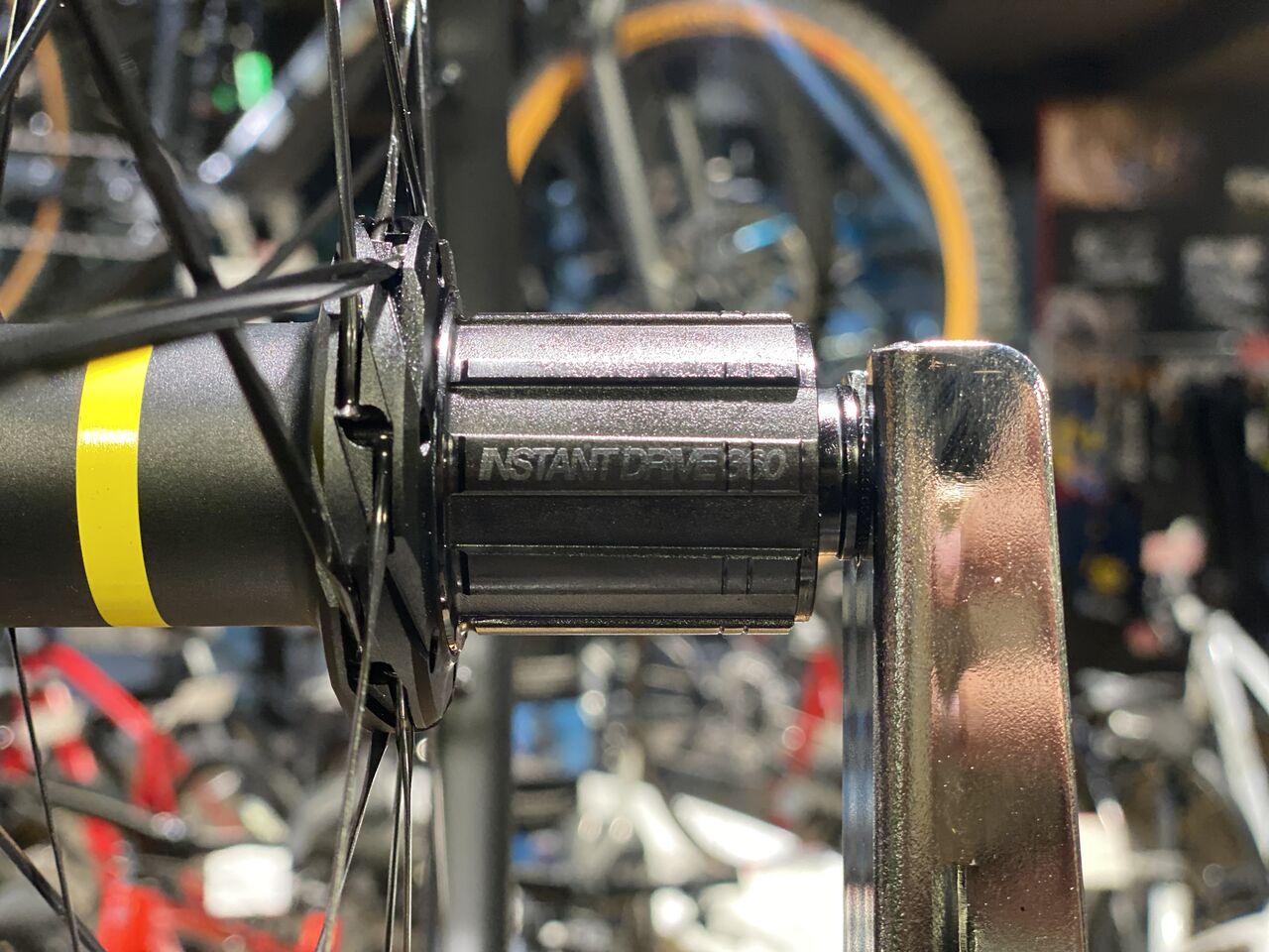 納車スナップ】 TREK FX Sport 5のご紹介！とMavicホイールに