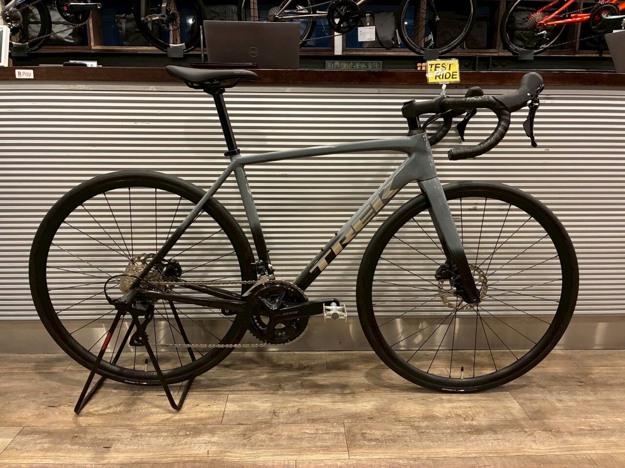 新春セール】お買い得なTREKのスポーツ自転車をご用意いたしました