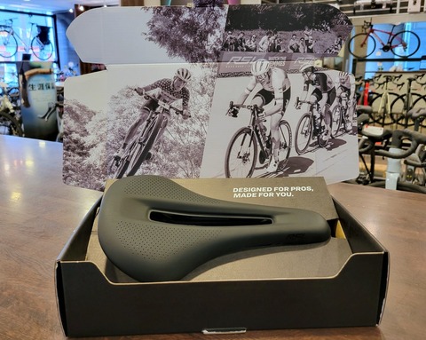 NEW】RSL サドル 入荷! : LORO bicycles 東日本橋blog NEW】RSL サドル 入荷! : LORO bicycles 東日本橋blog