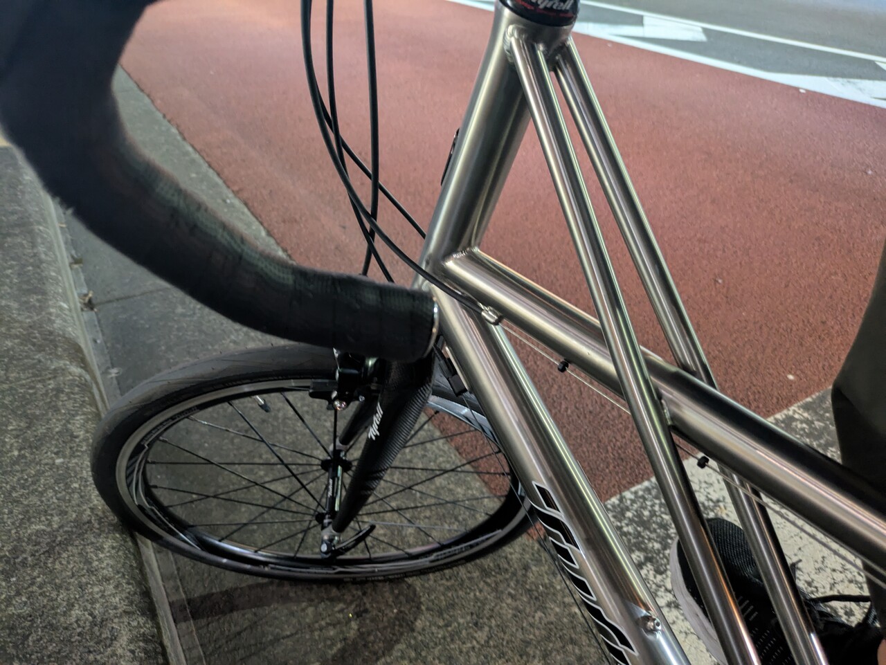 ◆逸品◆Tyrell タイレル PK1 チタニウム シートクランプ 新車外し品❷ Tyrell】チタンの話【乗ってみた】 : LOROCYCLEWORKS TOKYO blog