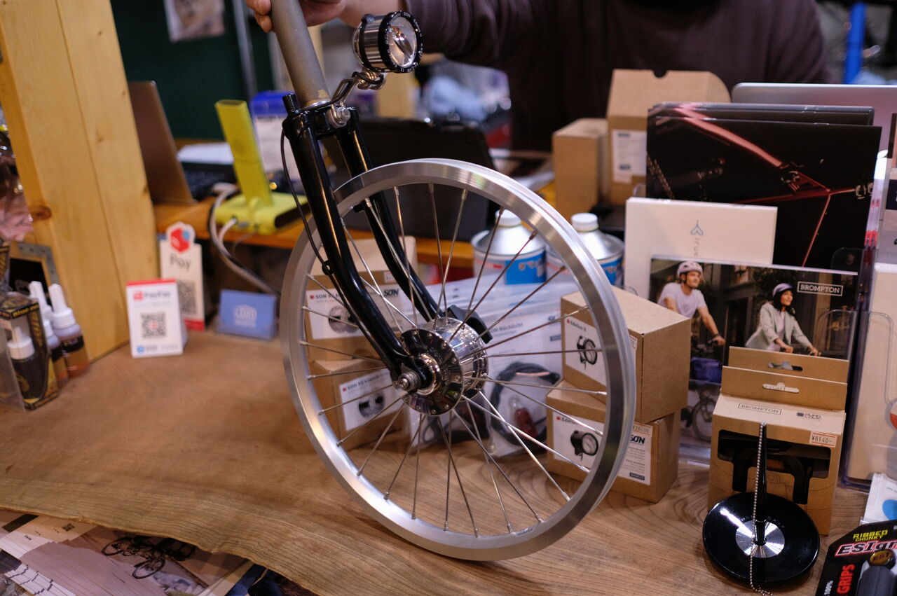 Brompotn用ハブダイナモ!SON XSの紹介です!{動画付き} : LORO Brompotn用ハブダイナモ!SON XSの紹介です!{動画付き} : LORO