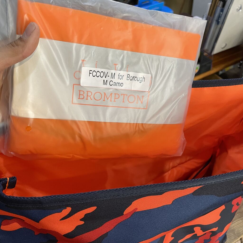 BROMPTONの限定バックが入荷したぞ〜 Roll Top Bag 14L Camo編 BROMPTONの限定バックが入荷したぞ〜 Roll Top Bag 14L Camo編