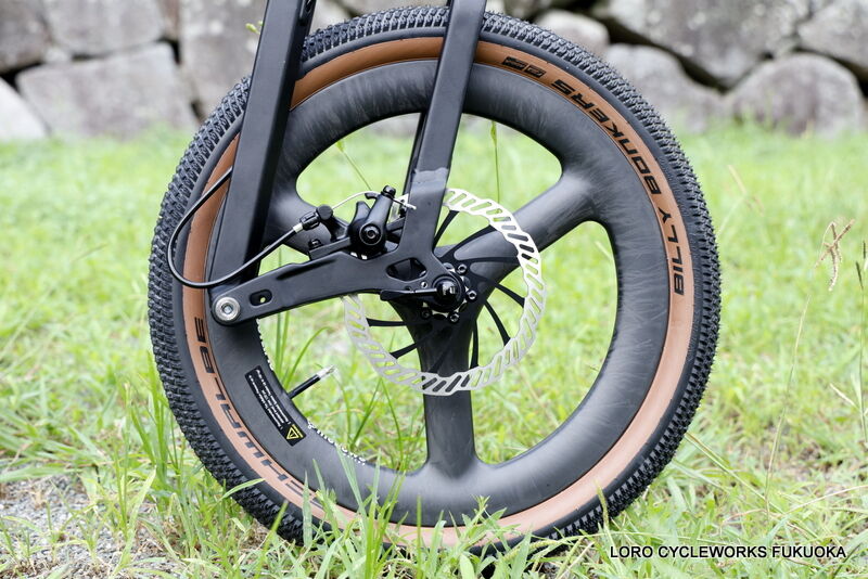 Birdyカーボンバトンホイールカスタム!! : LORO CYCLEWORKS Birdyカーボンバトンホイールカスタム!! : LORO CYCLEWORKS