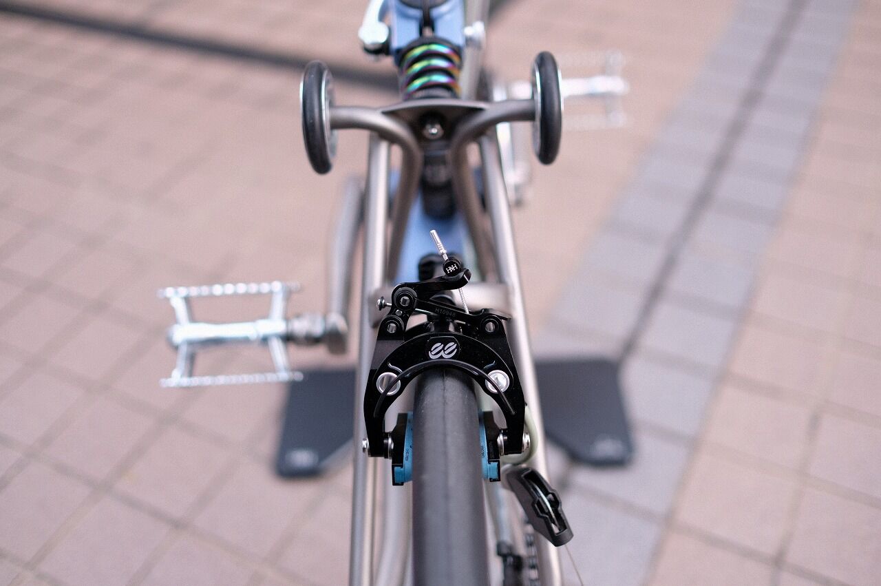 Bromptonのブレーキがっ! : LORO CYCLEWORKS 福岡 スタッフBlog Bromptonのブレーキがっ! : LORO CYCLEWORKS 福岡 スタッフBlog