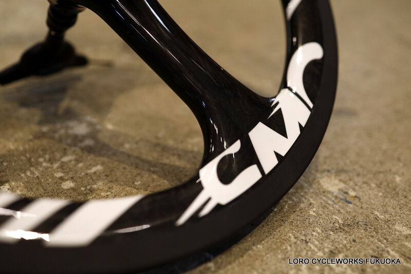 BROMPTON用 カーボンバトンホイール!! : LORO CYCLEWORKS 福岡 BROMPTON用 カーボンバトンホイール!! : LORO CYCLEWORKS 福岡