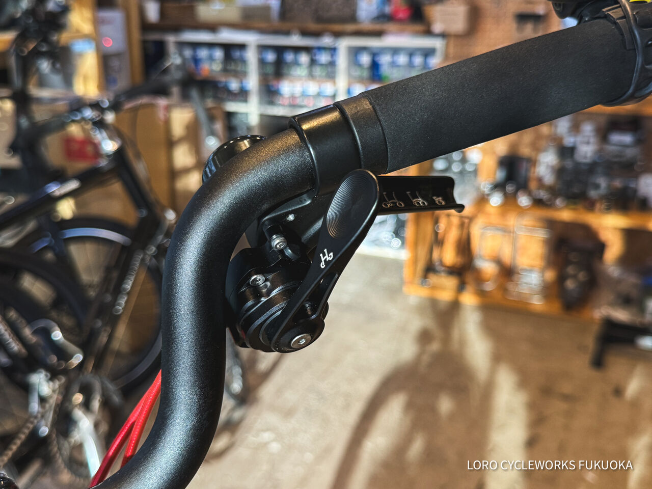 BROMPTON P Lineを7速化！ 各所にレッドカラーパーツをインストール