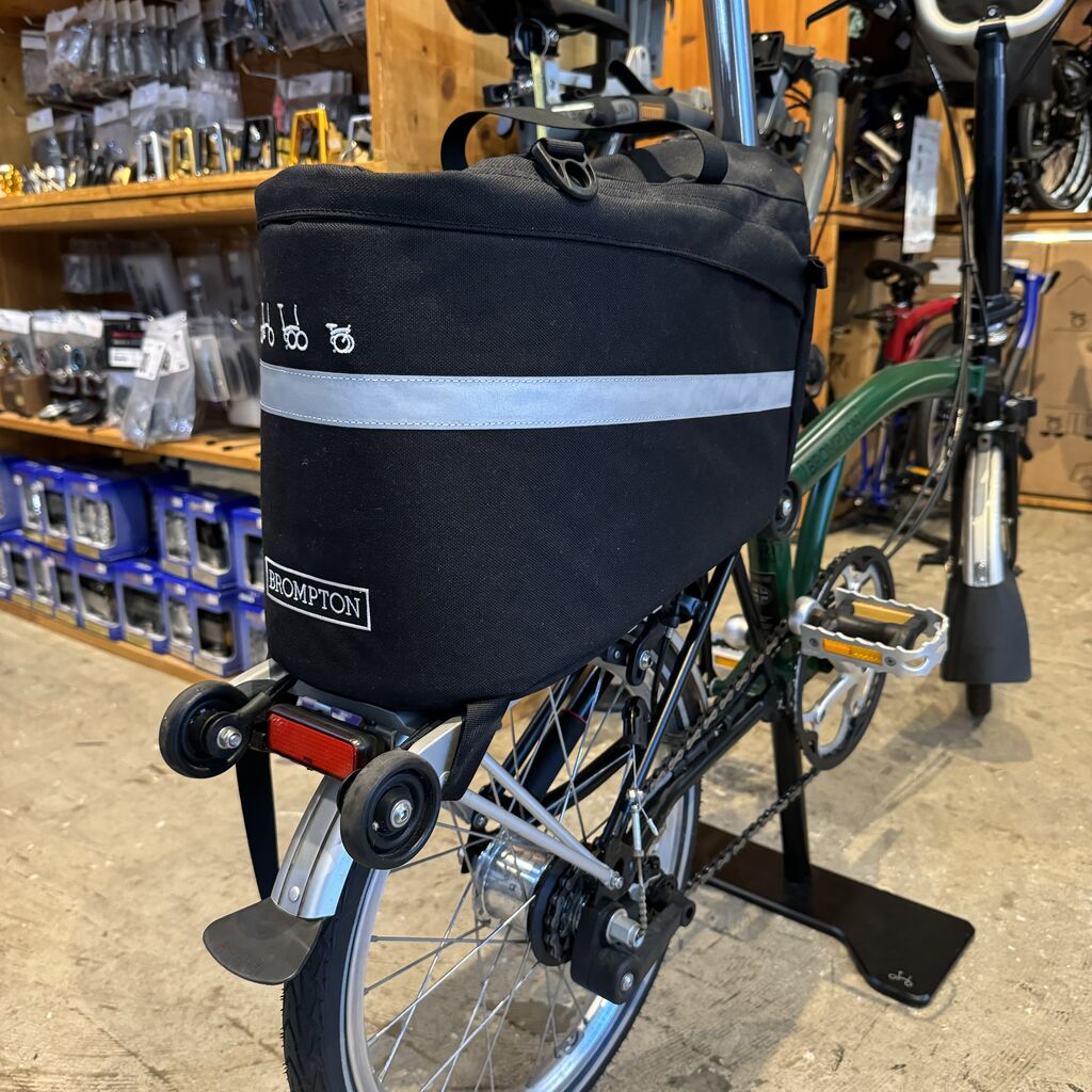 キャリアバッグとかどうですか？ : LORO CYCLEWORKS 福岡 スタッフBlog