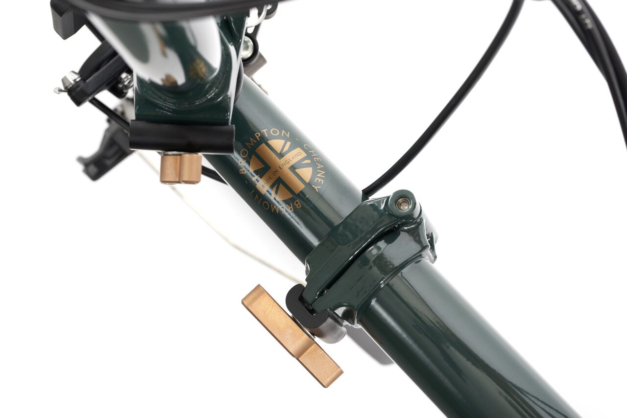 待望のP-Line Exploreスペシャルエディション！！ Brompton x Bremont