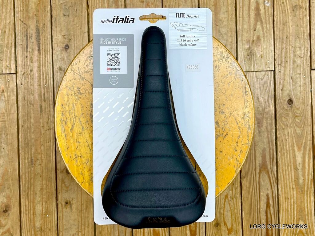 超美品　Selle Italia Flite Evolution 2 サドル Amazon | SELLE ITALIA(セライタリア)サドル FLITE 1990 NJS